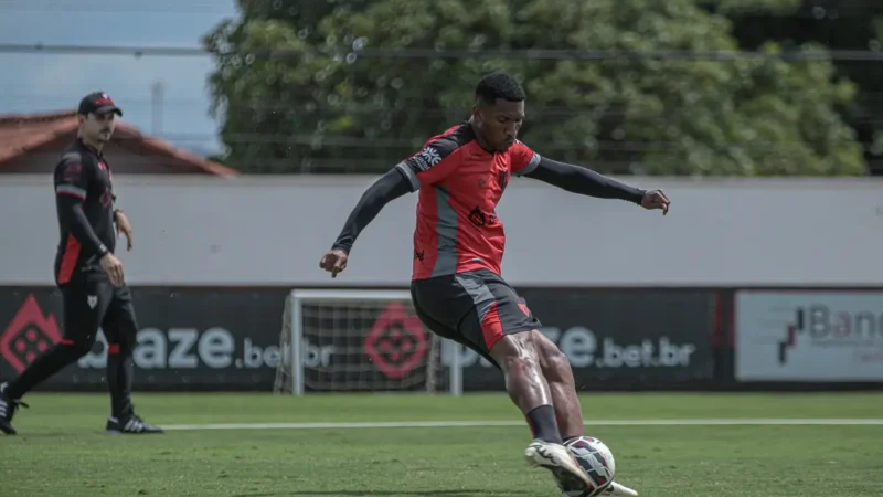 Atlético Goianiense tenta renovação com jogadores do elenco de 2025; confira como estão as negociações