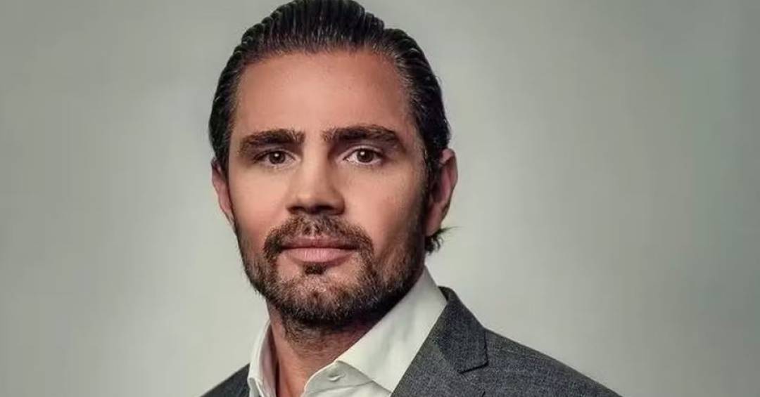 Comemoração com vinho marca soltura de Daniel Vorcaro