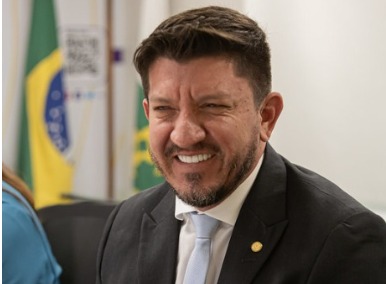 Firminópolis: Mais de R$ 2 milhões em recursos de Glaustin da Fokus