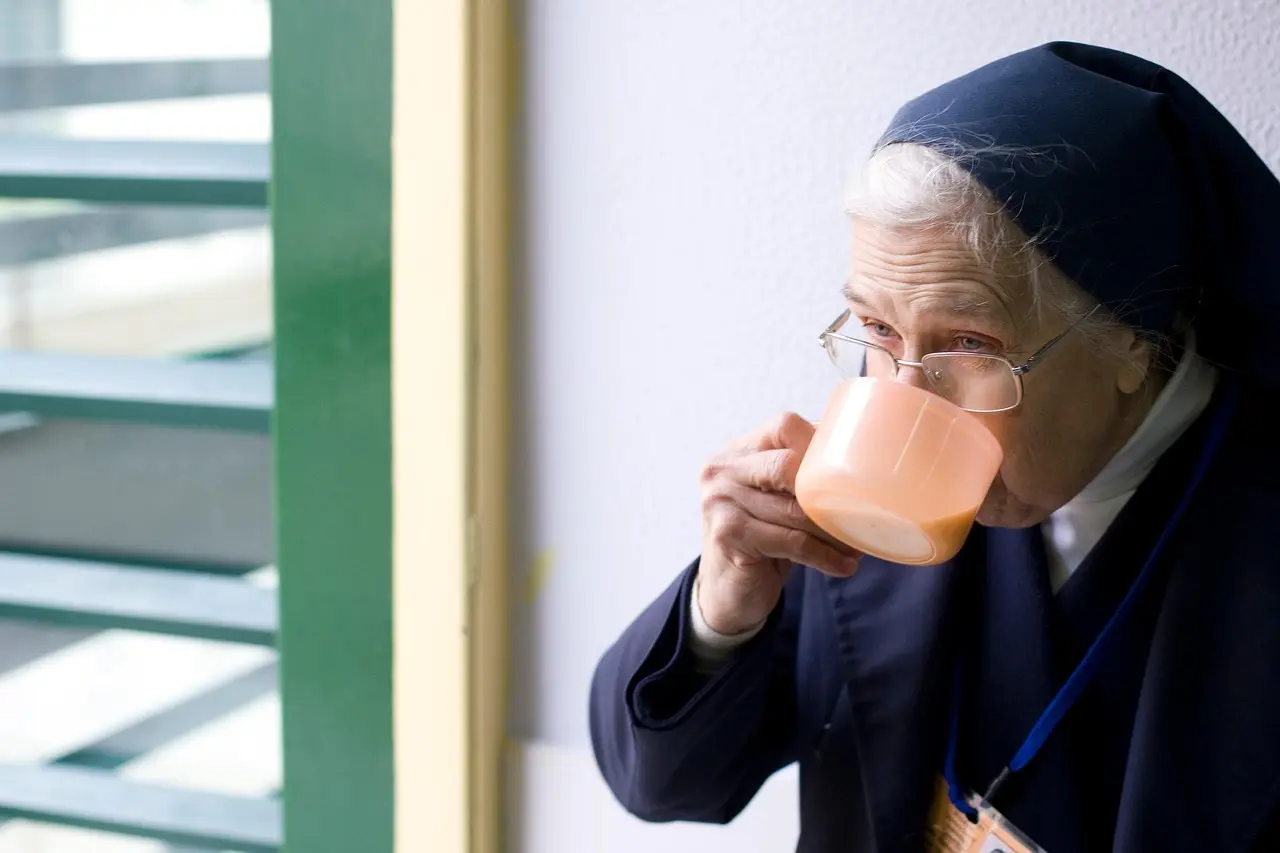 Freiras espanholas são presas suspeitas de venderem artefatos da Igreja