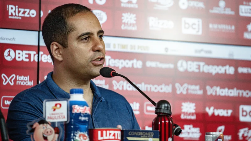 Hugo Jorge Bravo diz que o fracasso do Goiás foi maior do que o do Vila em 2023