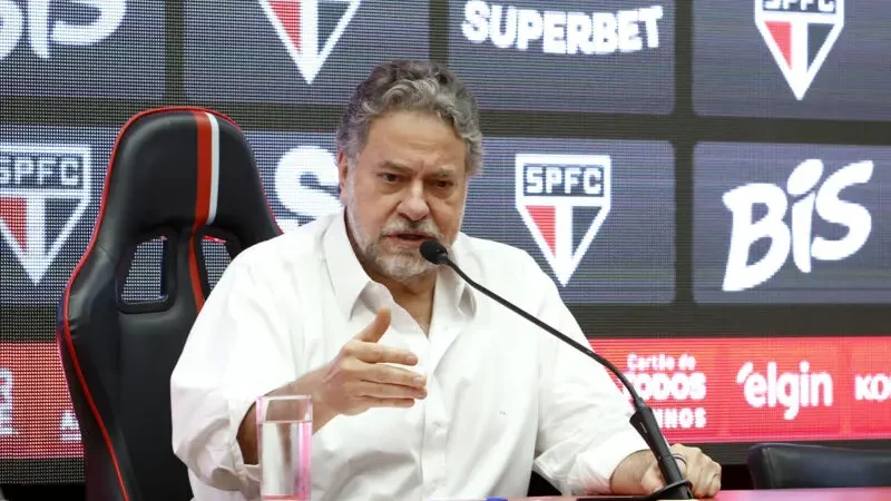 Presidente do São Paulo evita polêmicas sobre fala de Luiz Gustavo: “Vejo com normalidade”