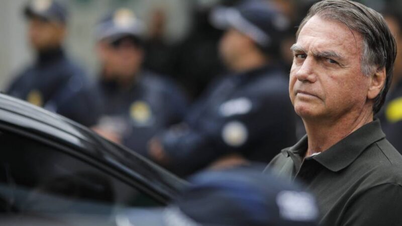 Defesa de Bolsonaro faz novo pedido de prisão domiciliar e cita estado de saúde
