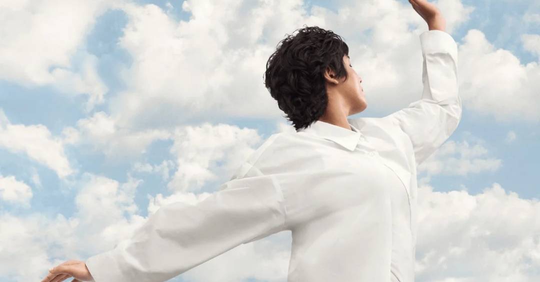 O que é a Cloud Dancer, que a Pantone definiu como a cor de 2026?