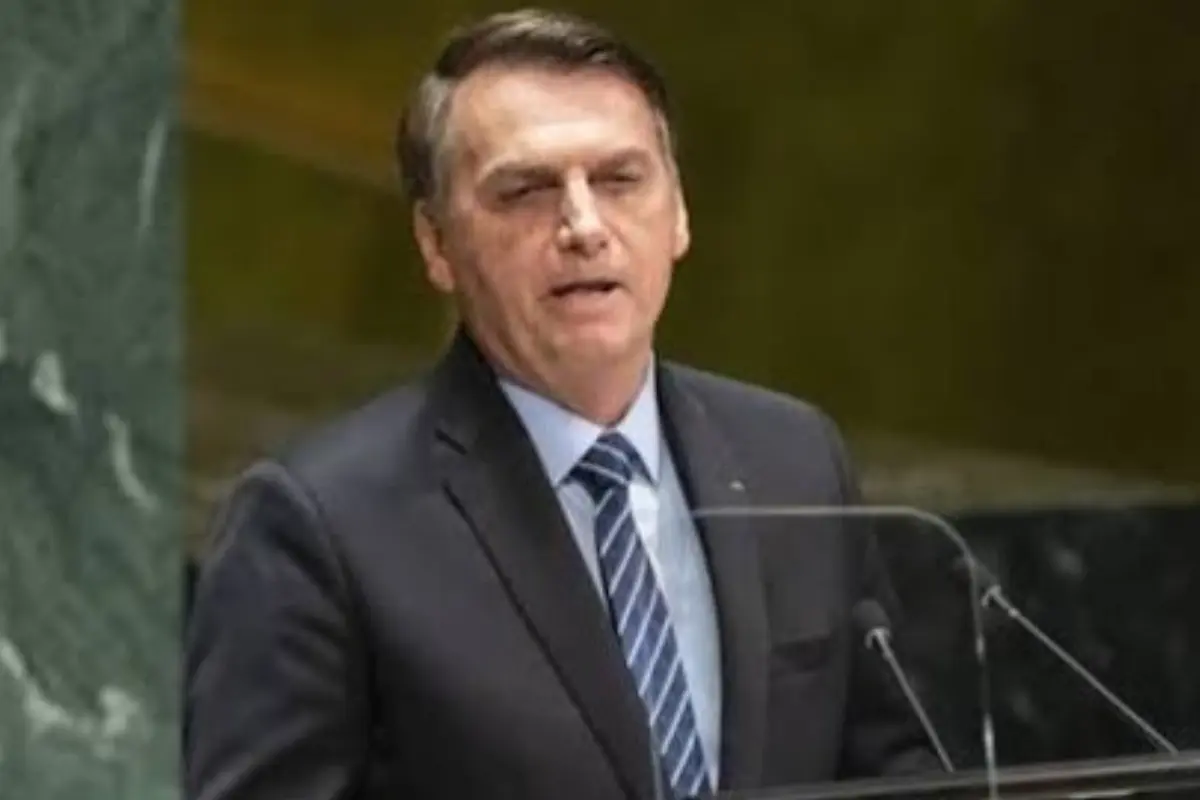 54% acham prisão de Bolsonaro justa; 34% defendem pena em casa