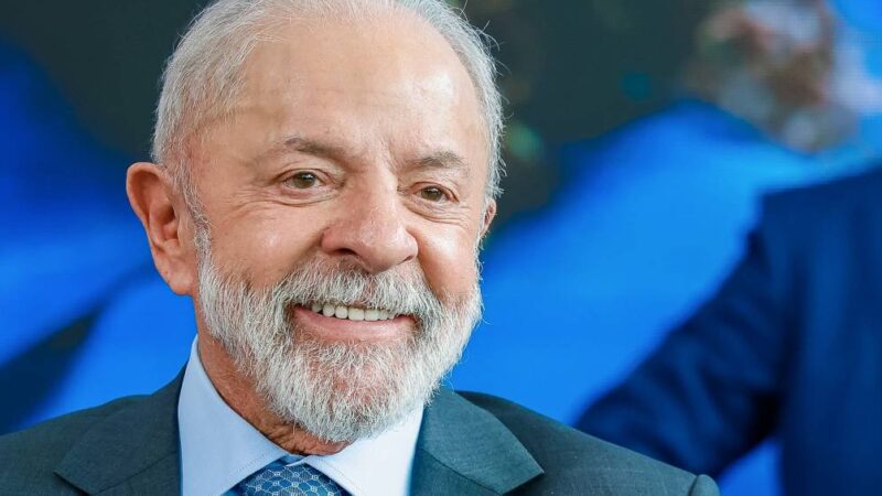 Em rede nacional, Lula critica ‘privilégios da elite’ e defende isenção do IR