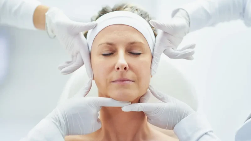 A procura por procedimentos estéticos; veja os mais buscados