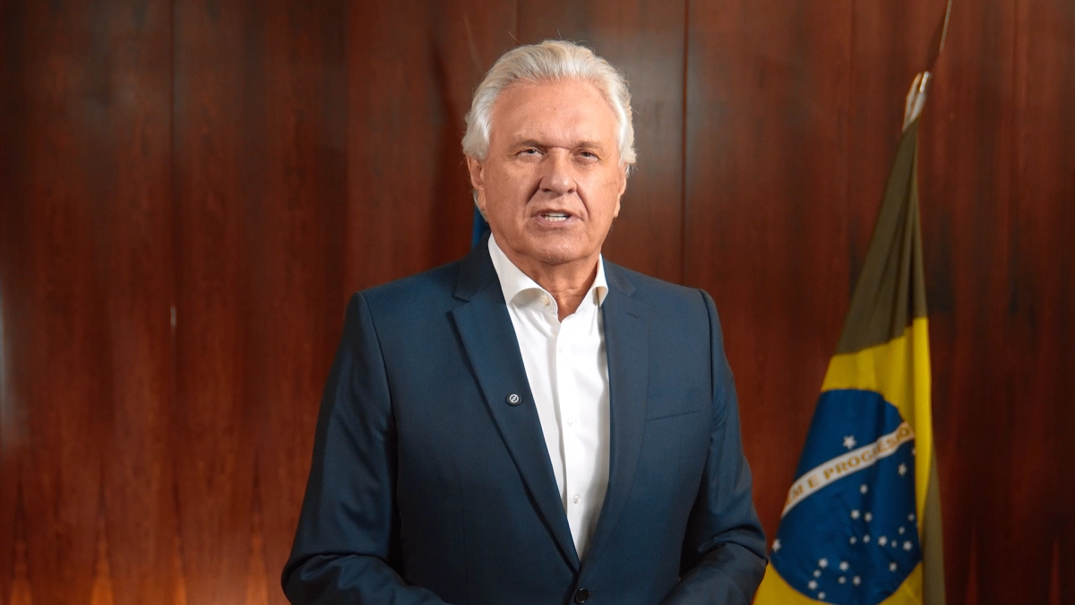 Apesar de Flávio Bolsonaro, Caiado mantém candidatura à Presidência em 2026