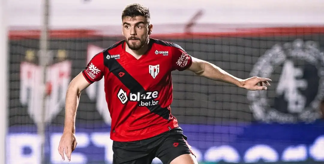 Atlético-GO acerta venda de zagueiro para o Londrina