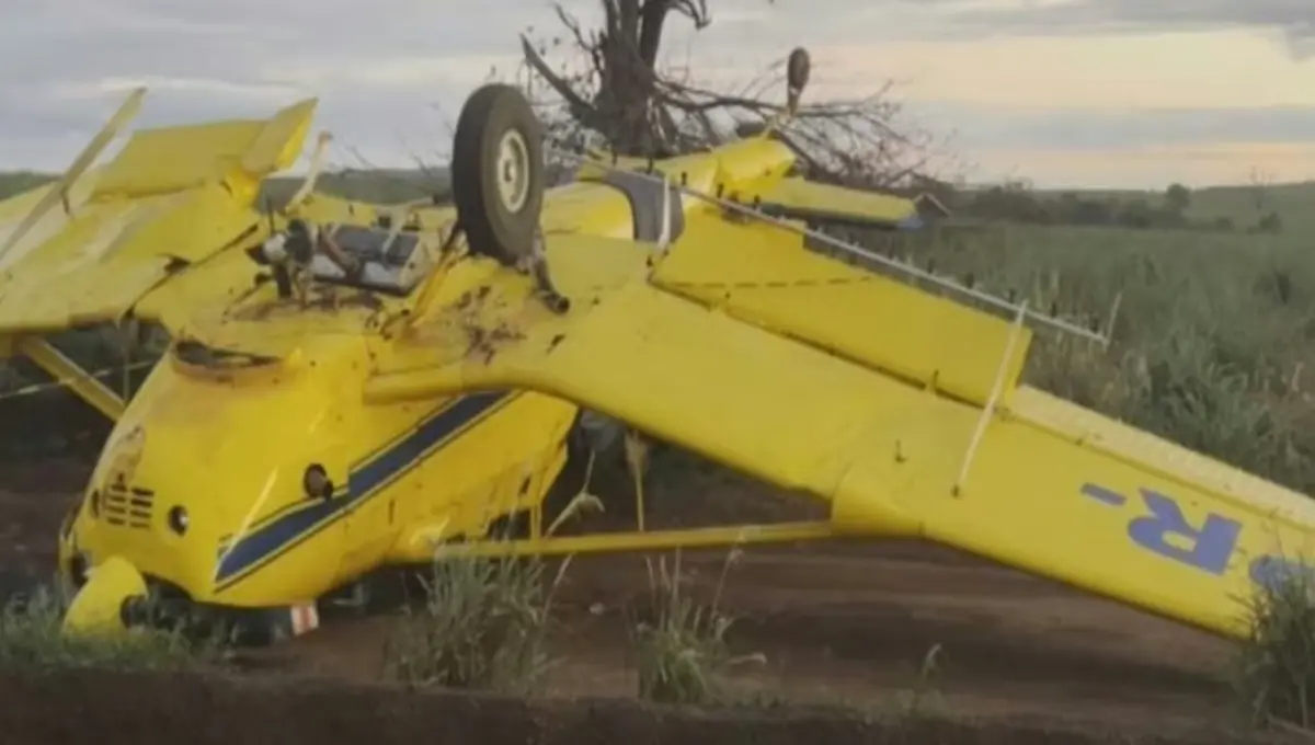 Avião capota durante o pouso devido a fortes ventos em Quirinópolis