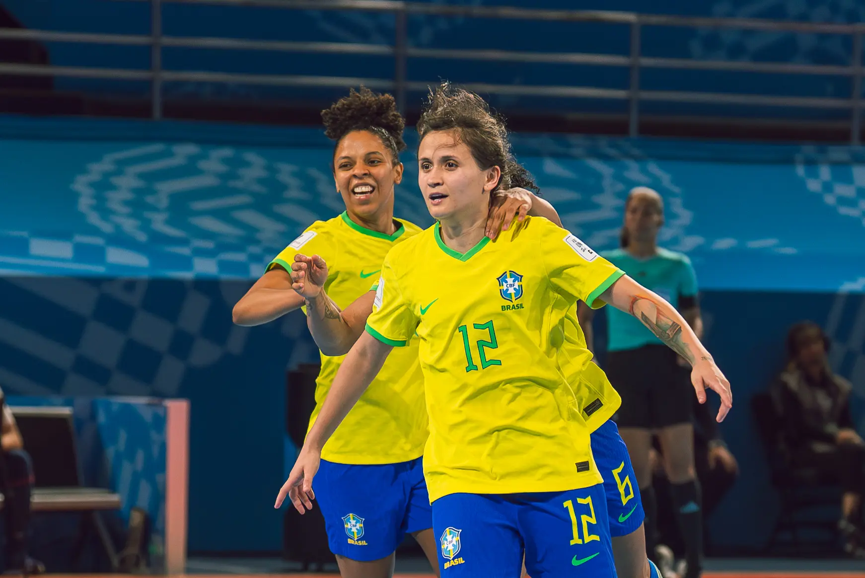 Brasil derrota Portugal e conquista primeira edição da Copa do Mundo Feminina de Futsal