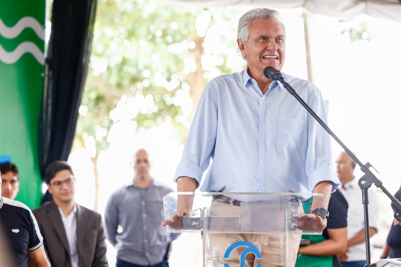 Caiado duplica capacidade de abastecimento de água em Anápolis