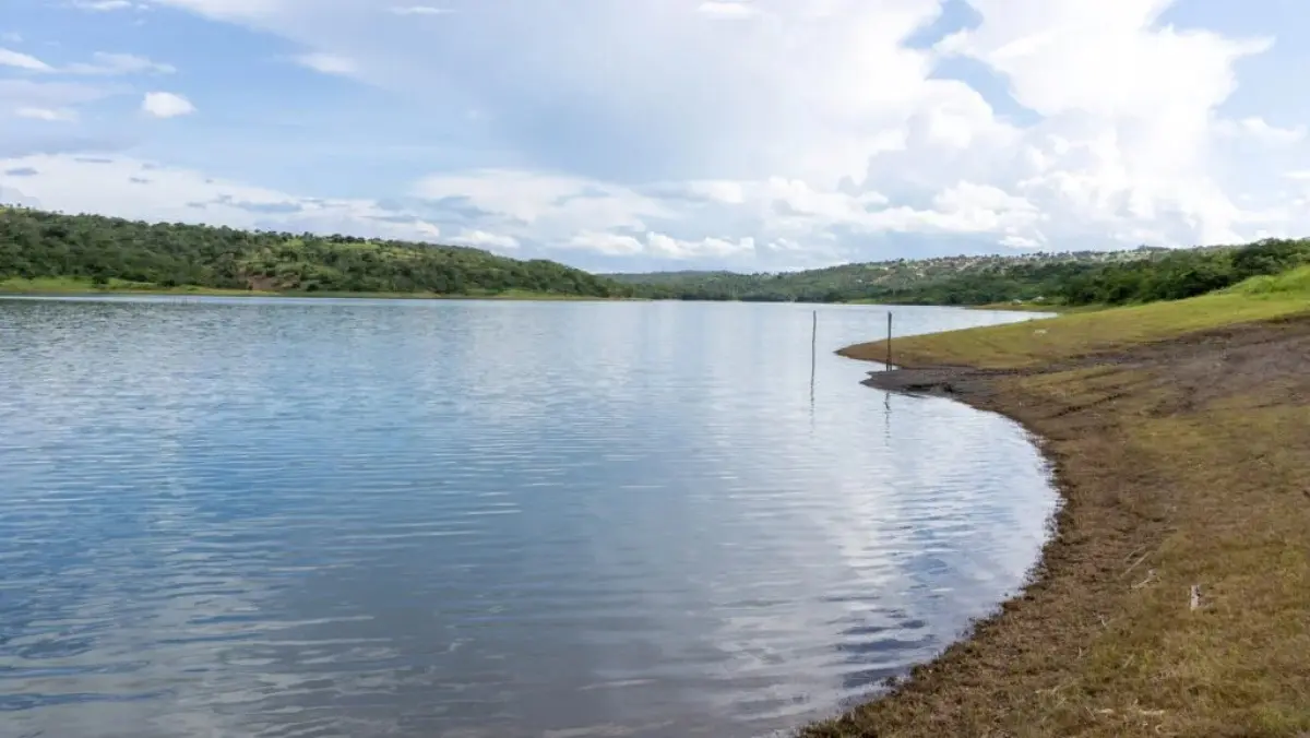 Corpo desmembrado em avançado estado de decomposição é resgatado no Lago Corumbá