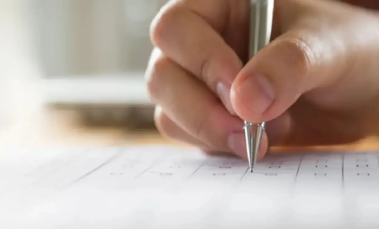 Em 2026, concursos oferecem oportunidades na área ambiental com salários de até R$ 27,7 mil