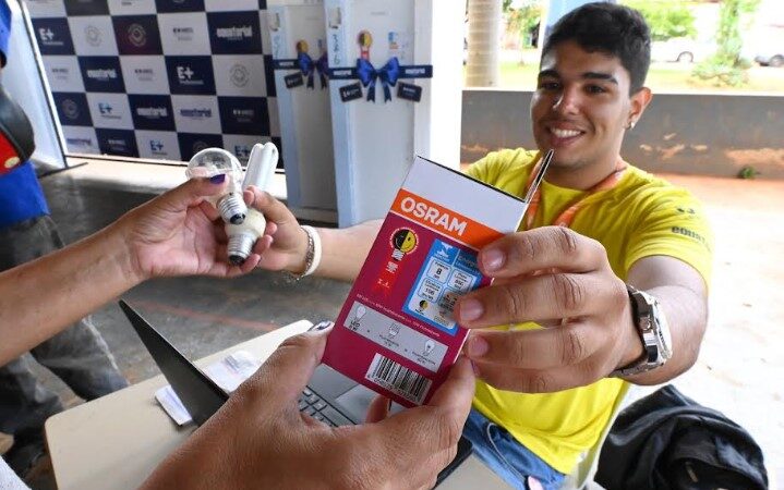 Equatorial leva Mutirão Pelo Cliente Todo Dia a Itauçu