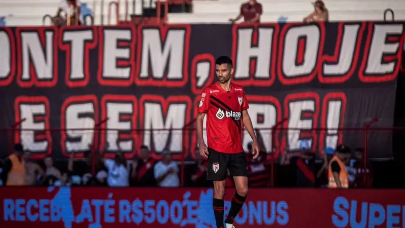 Ex-Atlético-GO, Jorginho é o novo reforço do Figueirense