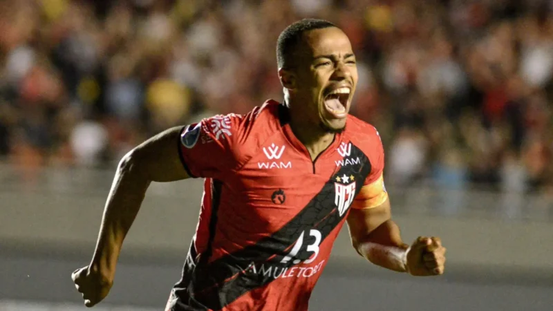 Ex-Atlético-GO, Marlon Freitas é o novo reforço do Palmeiras, afirma jornalista