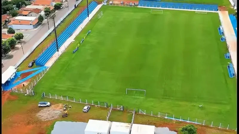 FGF aprova obras do estádio Jaime Guerra, em Nerópolis, para o Goianão