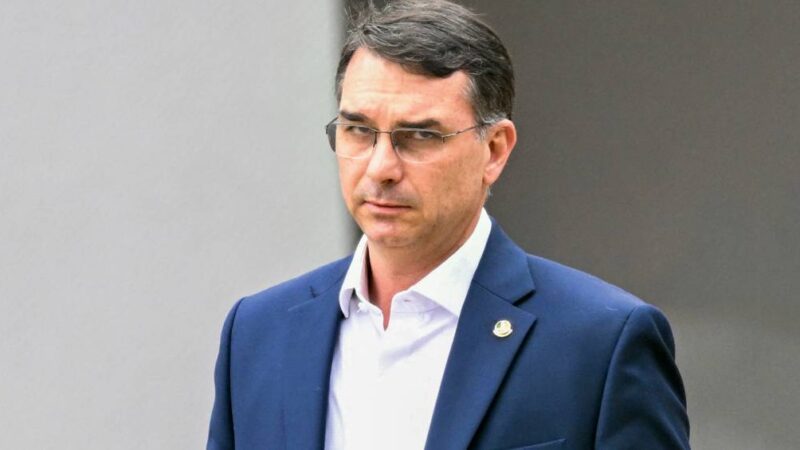 Pesquisa eleitoral traz boa notícia para Flávio Bolsonaro e ‘O Agente Secreto’ pode concorrer ao Oscar