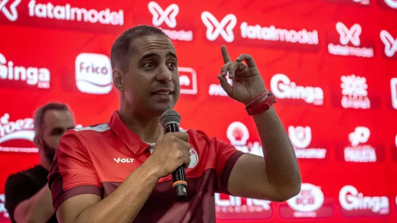 “Fui o presidente mais abençoado da história desse clube”, diz Hugo Jorge Bravo em despedida da presidência do Vila Nova