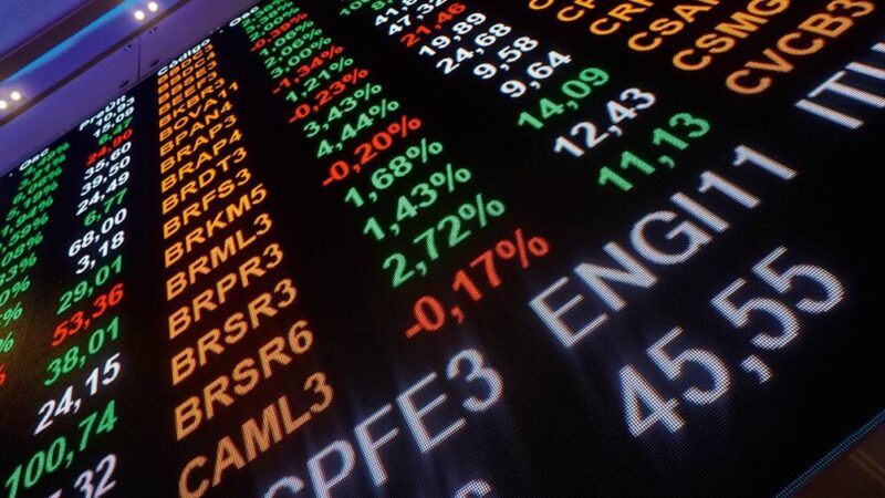 Ibovespa renova recorde e atinge 160 mil pontos pela primeira vez na história