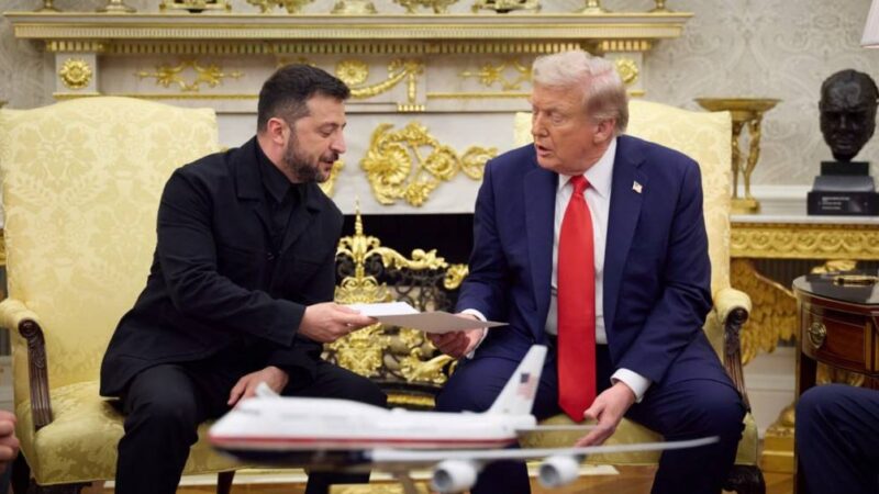 Em giro de 180 graus, Zelensky se diz pronto para eleições sob pressão dos EUA por acordo