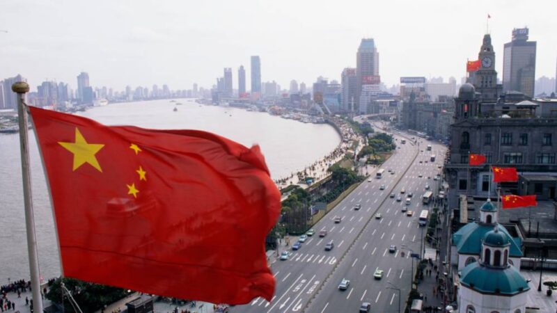 China anuncia sanções contra empresas dos EUA após venda recorde de armas a Taiwan