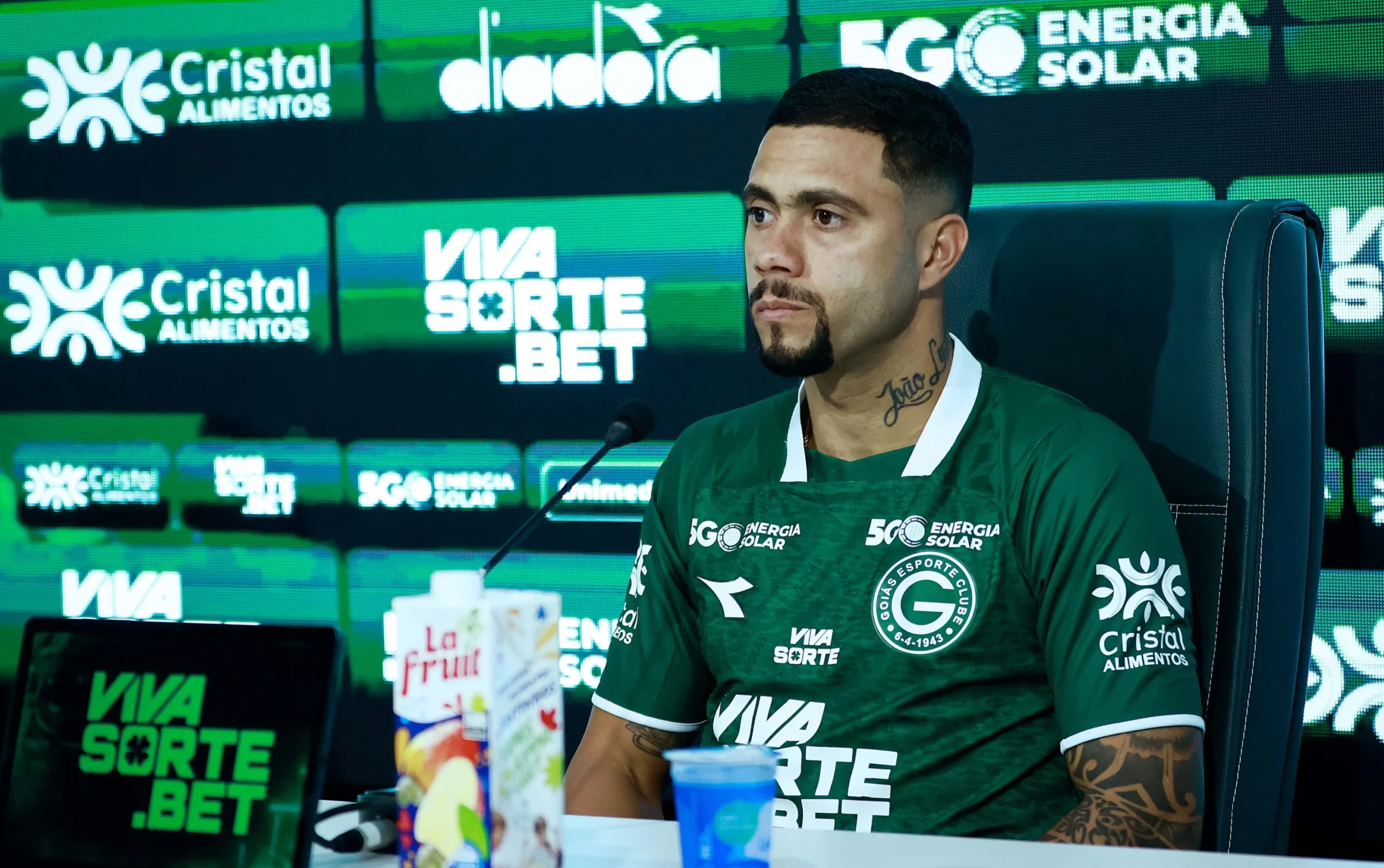 Goiás acerta renovação de Wellington Rato