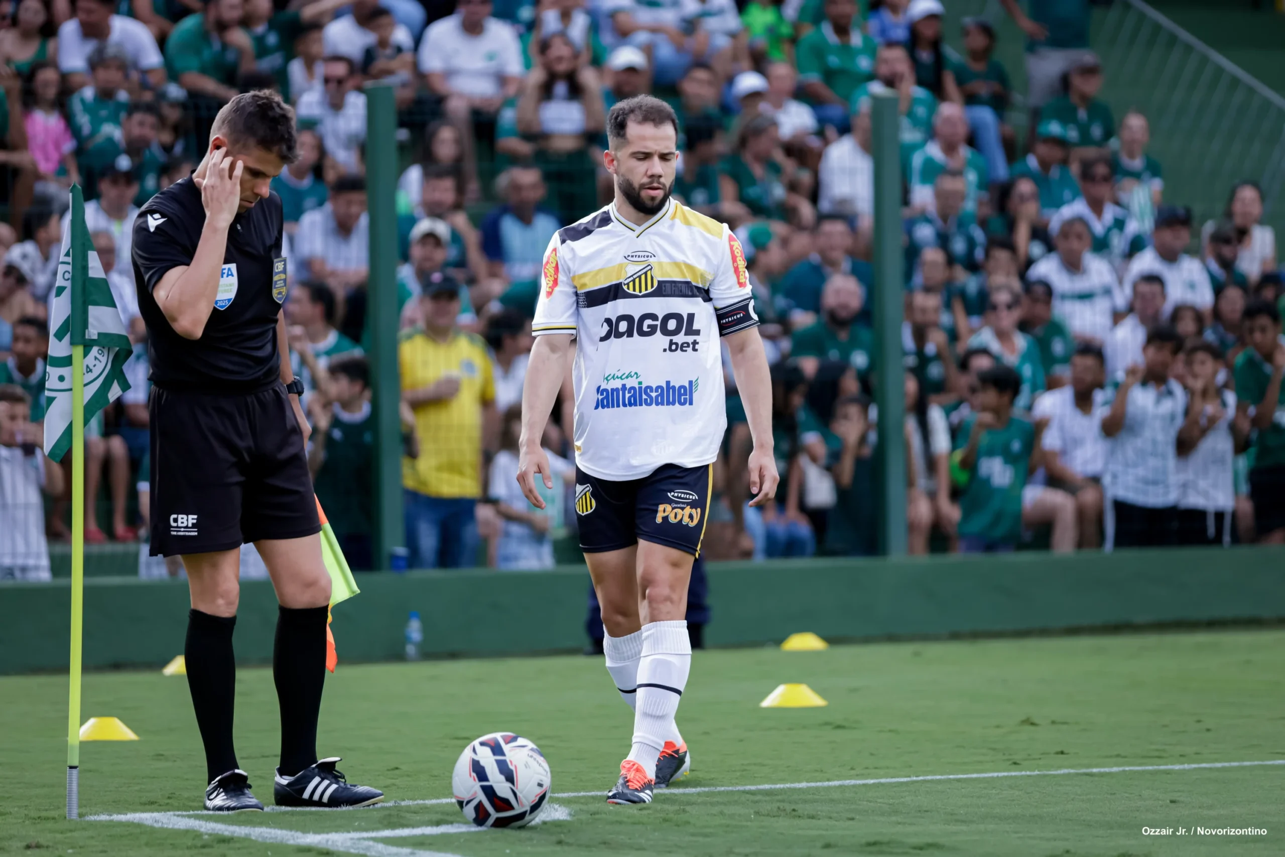 Goiás anuncia a contratação do lateral-direito Rodrigo Soares, que estava no Novorizontino