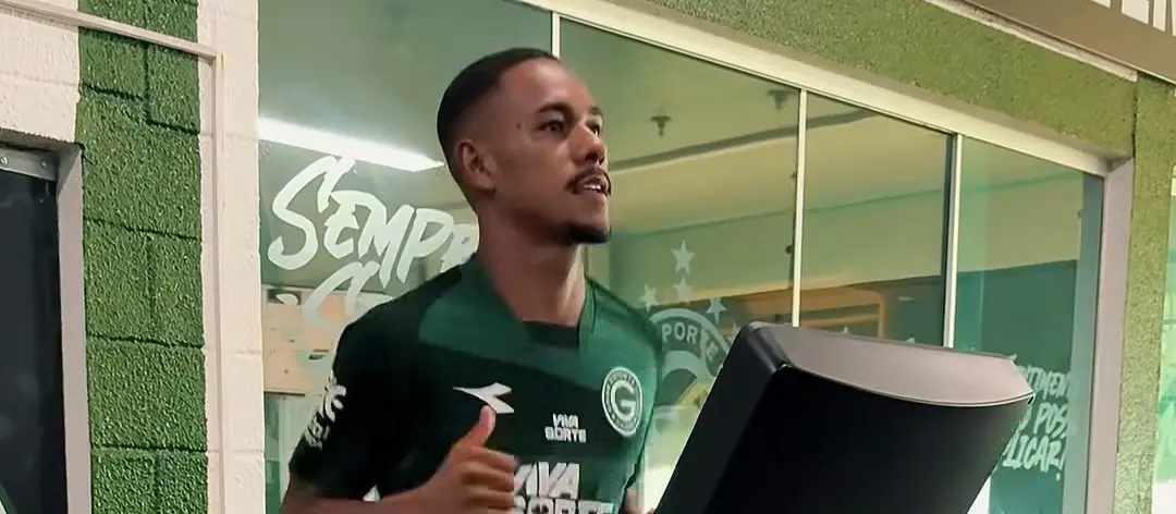 Goiás posta início da pré-temporada com jogadores da base