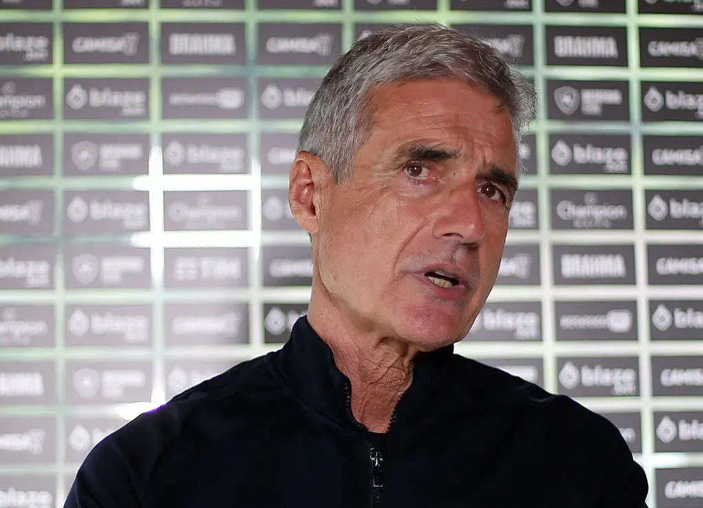 Grêmio anuncia a contratação de Luís Castro