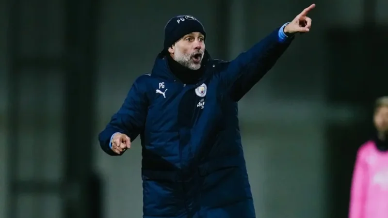 Guardiola vai monitorar peso dos jogadores do Manchester City após Natal: ‘Podem comer, mas quero controlá-los’