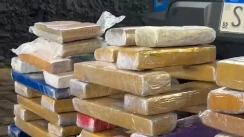 Homem é preso suspeito de esconder 100 kg de drogas na casa da própria mãe em Goiânia