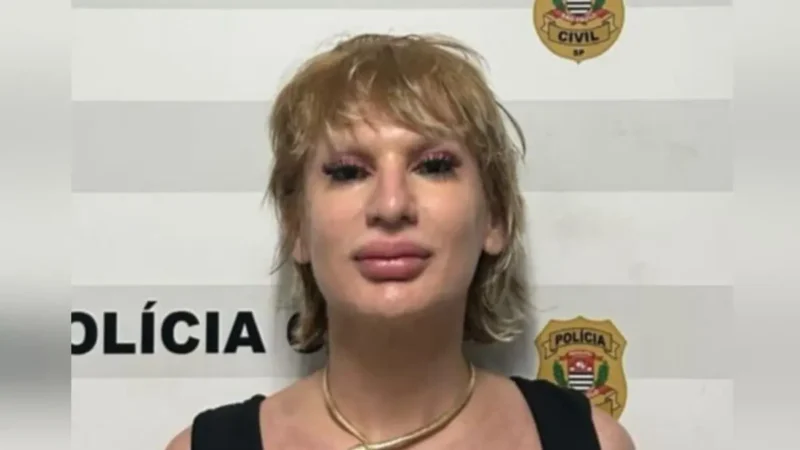 Influenciadora trans é presa após fazer vídeo nua durante confusão em hotel de SP