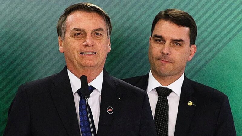 Jair Bolsonaro escolhe Flávio para 2026 e avisa Tarcísio