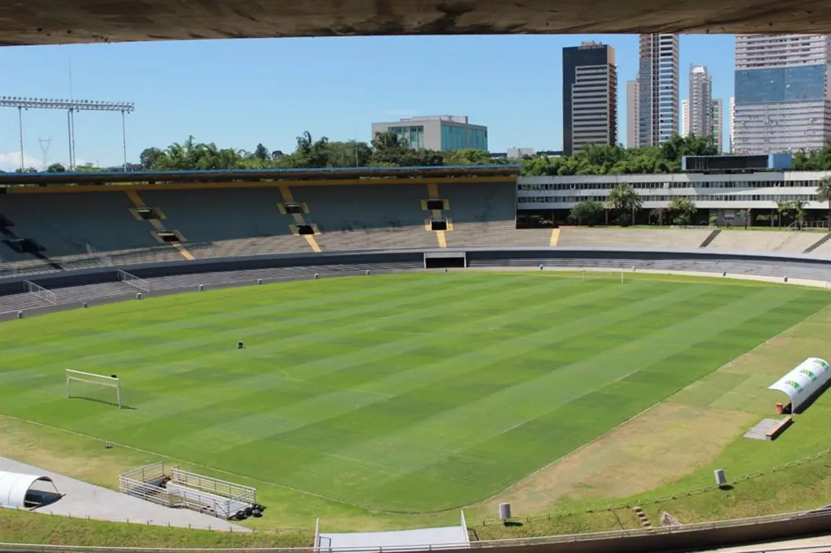 Jogos do Goianão podem acontecer no Serra Dourada antes da reforma