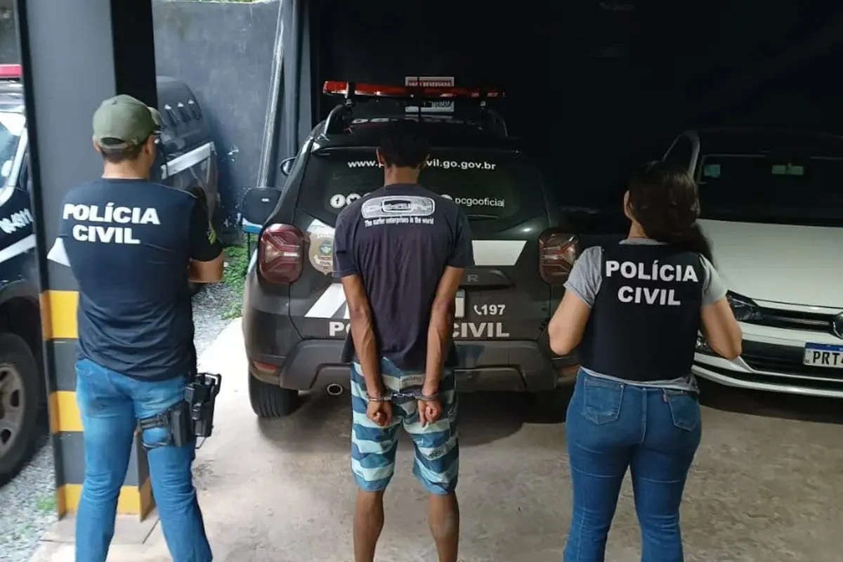Jovem tem o rosto arrastado no asfalto enquanto defendia a mãe em Luziânia