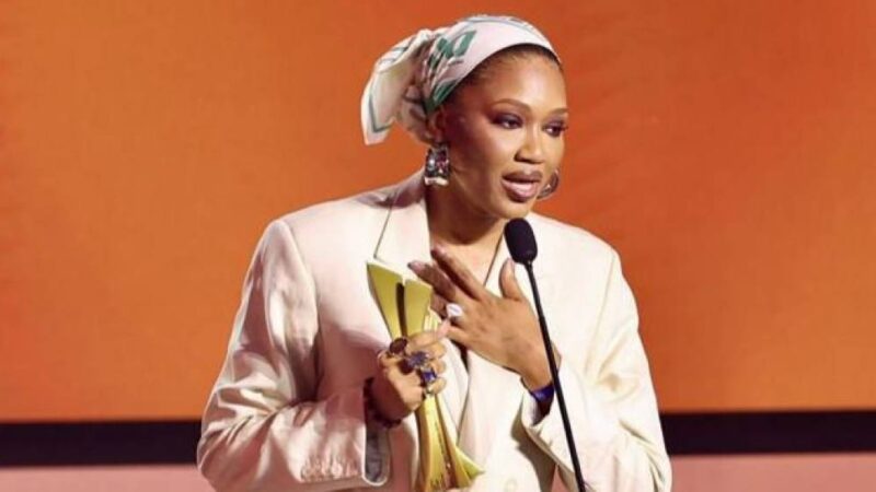 Luedji Luna agradece a Exu após categoria gospel: Prêmio Multishow