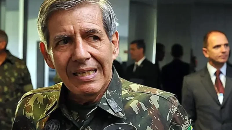 Moraes determina que PF produza laudo pericial sobre saúde de Heleno