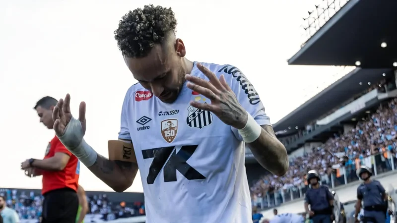 Neymar mostra processo de recuperação após cirurgia; veja foto