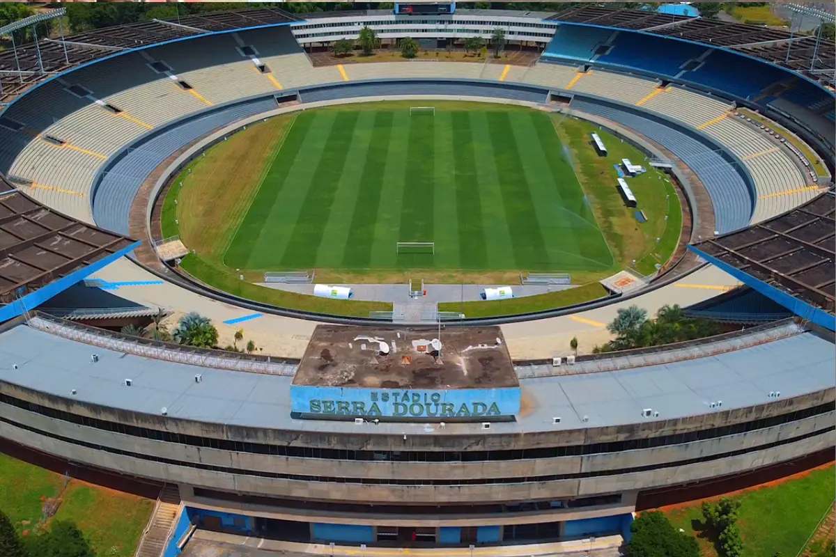 ‘Novo’ Serra Dourada terá grama sintética ou natural? Veja resposta