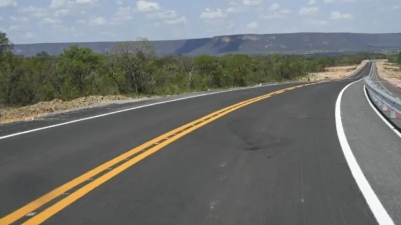 Pavimentação de rodovia entre Guarani e Parque Estadual de Terra Ronca entra em fase final