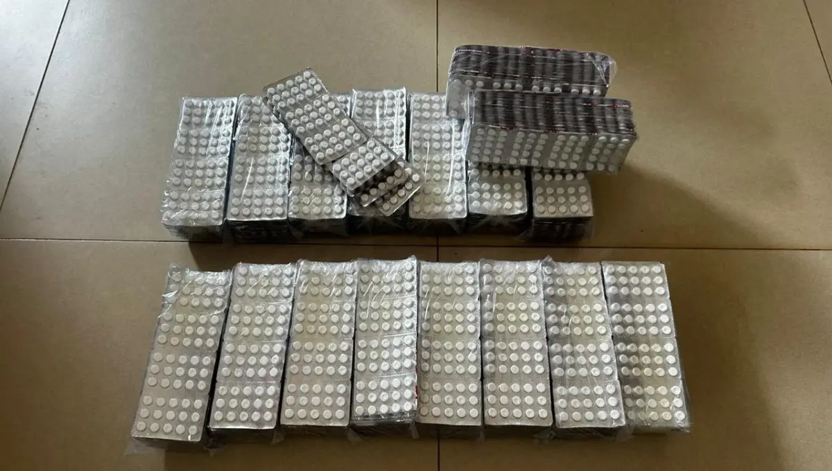 Polícia apreende cerca de 13 mil comprimidos de rebite na BR-153 em Porangatu