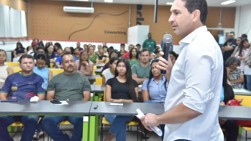 Prefeito Vilela paga 13º salário integral de forma antecipada