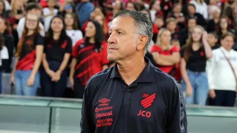 Remo contrata ex-treinador da seleção mexicana