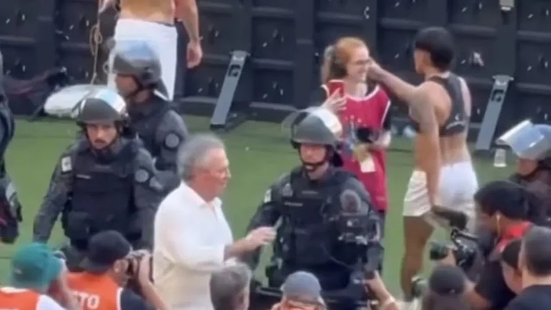 Repórter relata intimidação do lateral Bernabei após vitória do Internacional, no Beira Rio