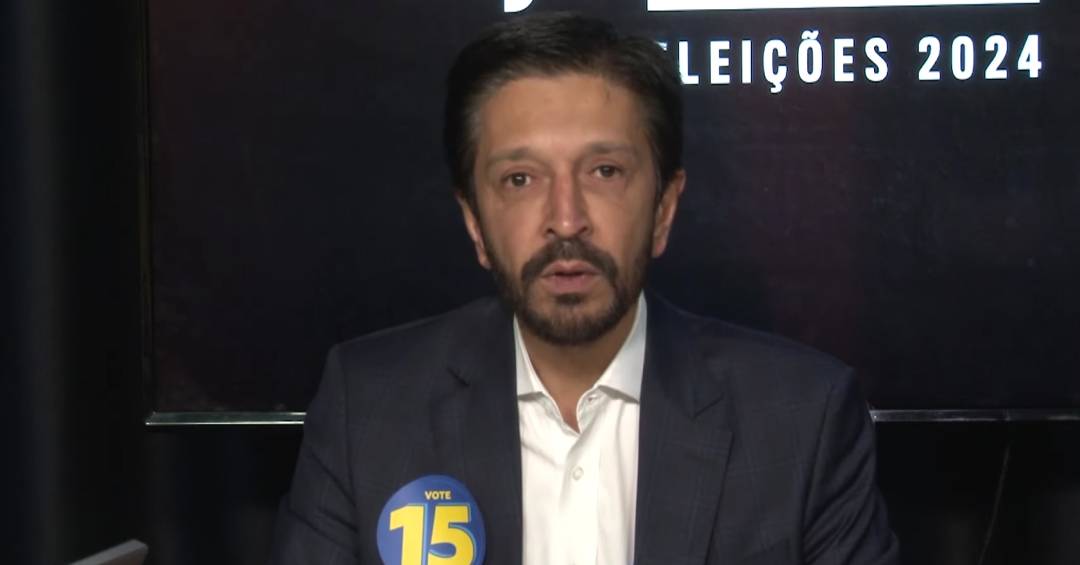 Ricardo Nunes anuncia aumento da tarifa de ônibus em São Paulo