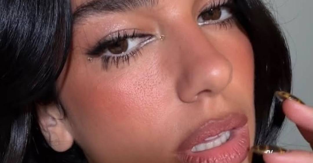 O segredo dos ‘lábios Halo’, maior tendência de maquiagem para 2026
