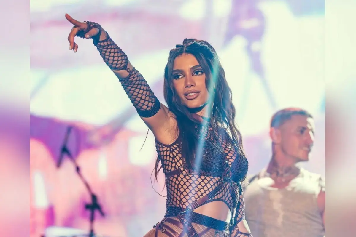 ‘Se eu estivesse solteira’: Anitta faz brincadeira sobre namoro em Pernambuco