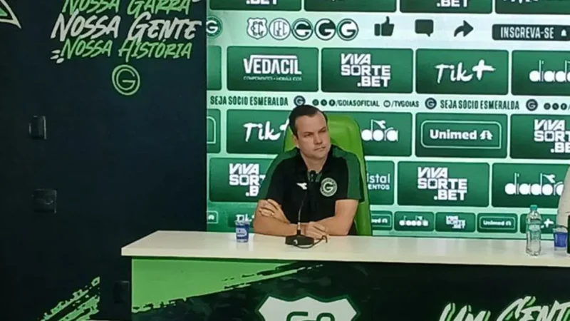 “Títulos marcam, e quero passar pelo Goiás e deixar minha marca”, diz Daniel Paulista em sua chegada ao Goiás